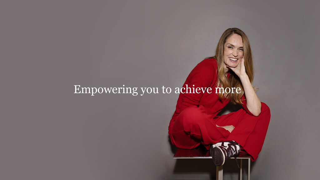 Web-b-JoGlynn-Smith-careercoach-transformationcoach-1Z6A3122.jpg